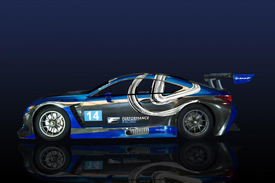  Lexus RC F GT3 2016 года  (фото 3 из 3)